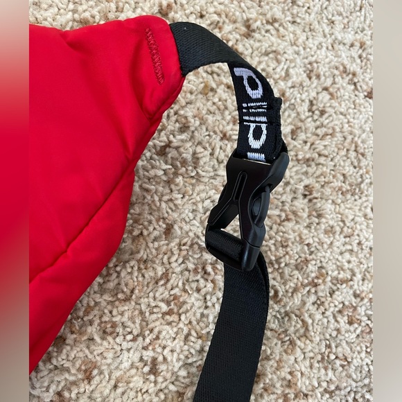 Adidas Fanny Pack (RED) - Picture 12 of 14